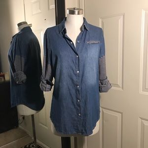 Stripped sleeve chambray top